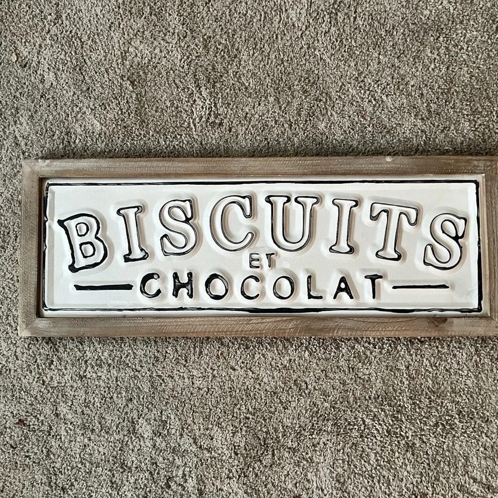 Kitchen Decor - Picture 1 of 2